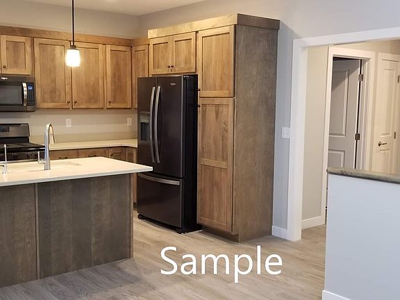 4th image of 177 & 178 E Canterbury No