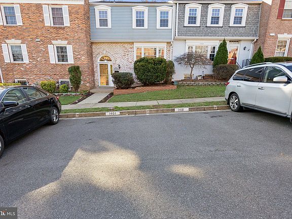 4th image of 1401 Admiral Dr