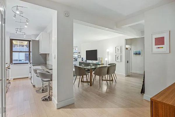 propertyty 135 East 54th Street #8K in Midtown, Manhattan | StreetEasy