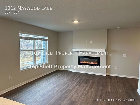 3rd image of 1012 Maywood Ln