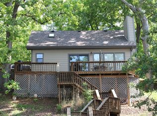 147 Snowbird Rd, Sunrise Beach, MO 65079