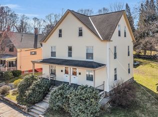 4 Six Rutland St, Hudson, MA 01749