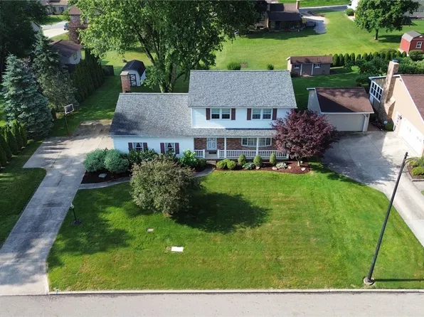 2379 Tanglewood Dr, Salem, OH 44460