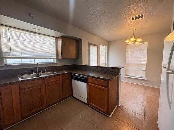 3rd image of 108 Parkway North Dr #108