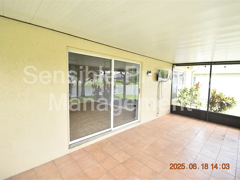 5627 War Admiral Dr — Photo 33