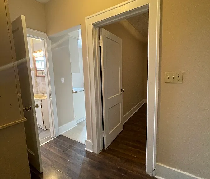 538 Louis Ave #4 — Photo 18