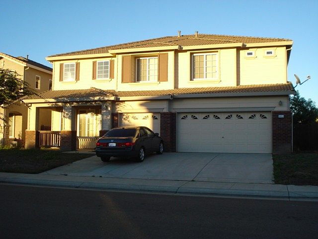 1st image of 8953 Bergamo Cir