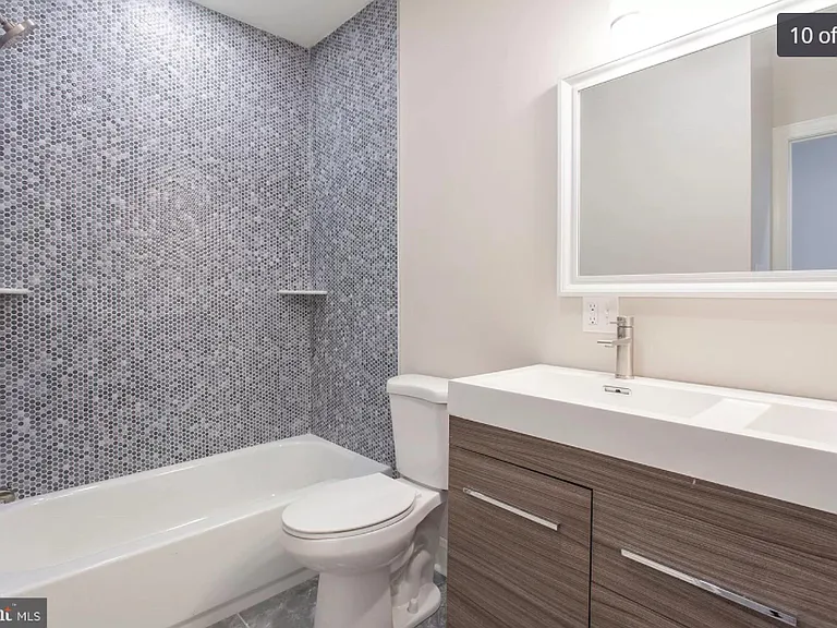 1630 N Marshall St #2 — Photo 11