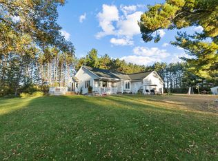 30705 Hinckley Rd, Hinckley, MN 55037