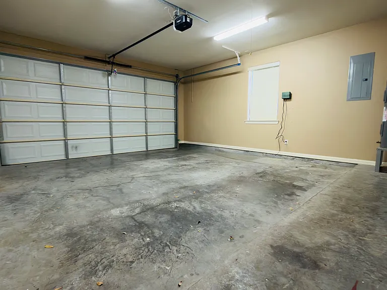 3421 Esperanza Ave — Photo 23