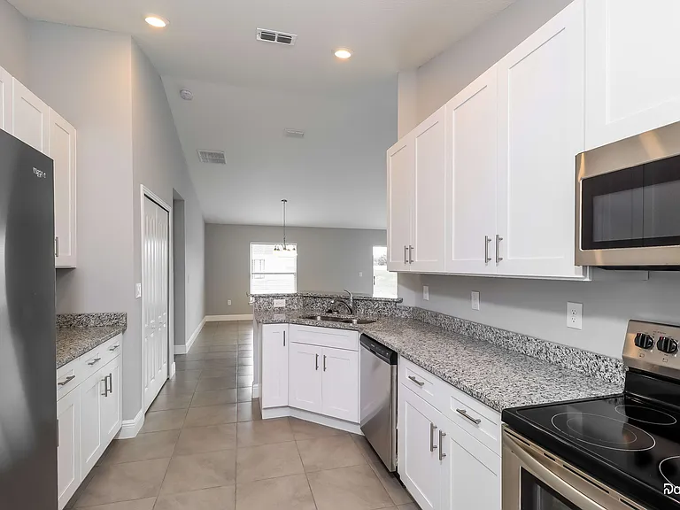 636 Mercado Ct — Photo 3