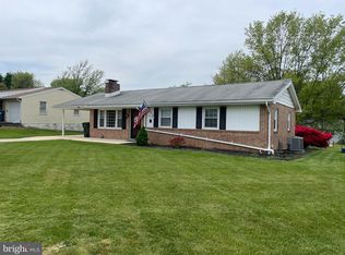 406 Cascade Rd, Mechanicsburg, PA 17055