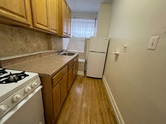 3rd image of 30-49 34th St #1