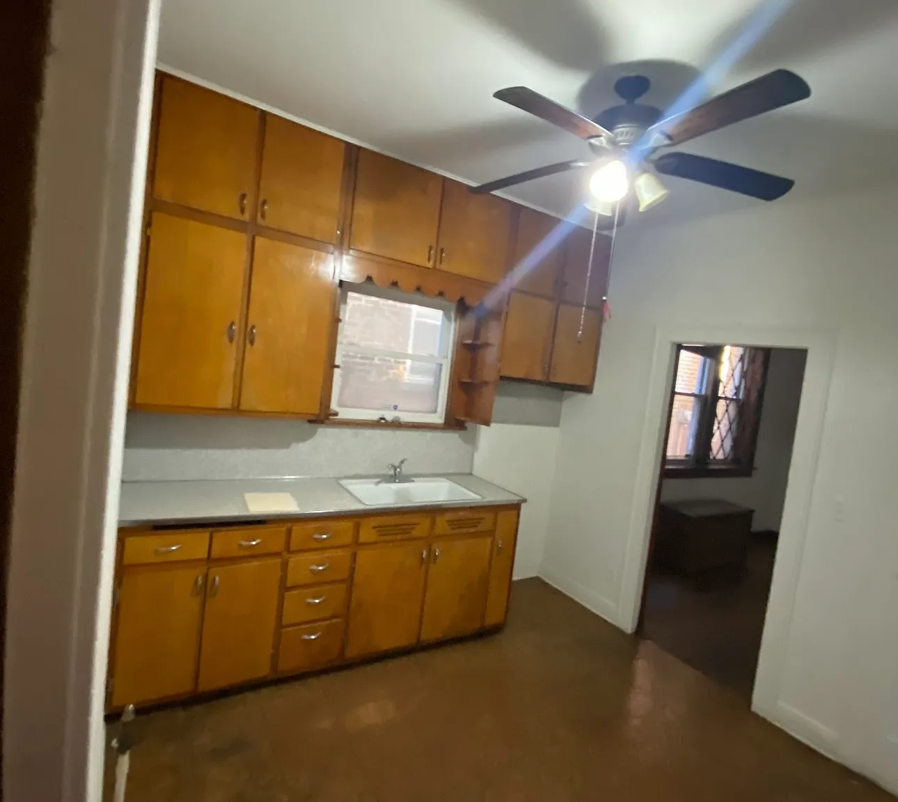 2 bed, $1,165 — Photo 2