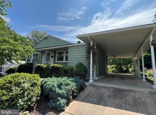 3019 Graham Rd, Falls Church, VA 22042