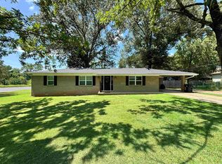 101 Lecroy Rd, Hot Springs, AR 71901