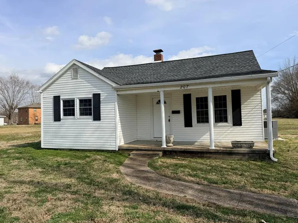 207 Sanderson Dr, Hopkinsville, KY 42240