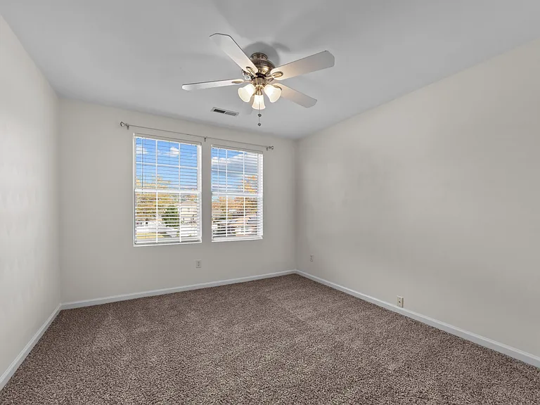 115 Jones St — Photo 22