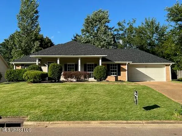 3060 Windwood Cir, Flowood, MS 39232