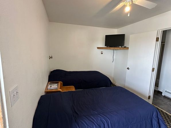 790 S Dandelion Cir Room 4