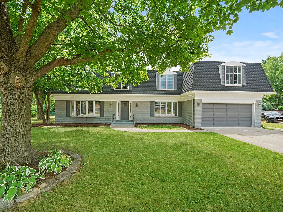 1st image of 470 Mulberry Ln