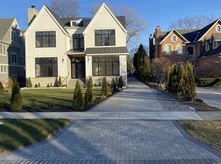 5593 S Oak St, Hinsdale, IL 60521