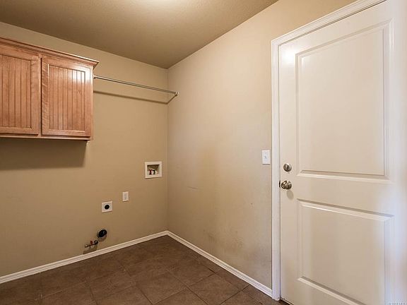 4th image of 9001 156th East Pl