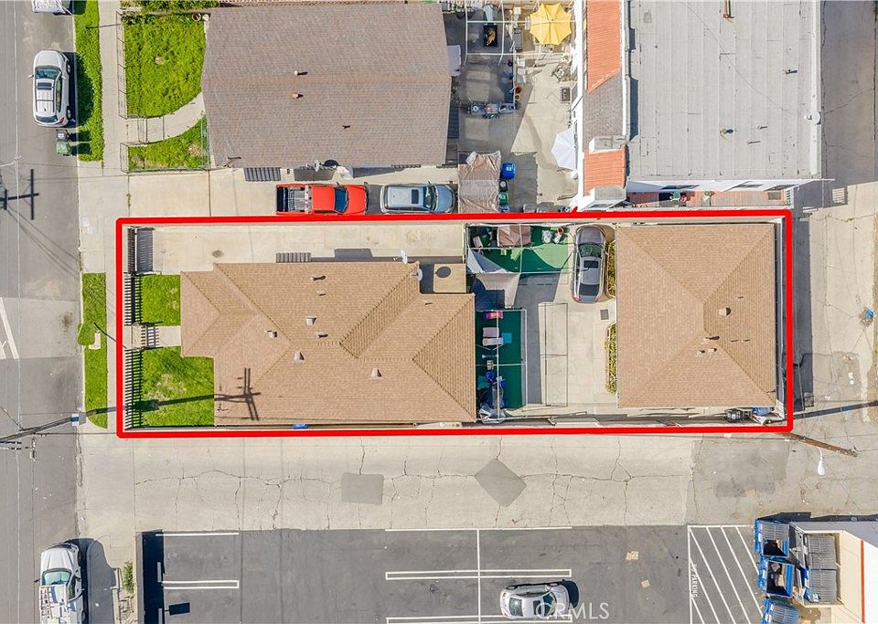 1st image of 524 W 2nd St