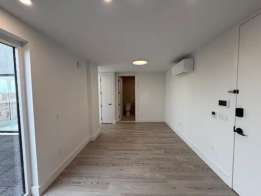 Rented by MADEHOME | media 8