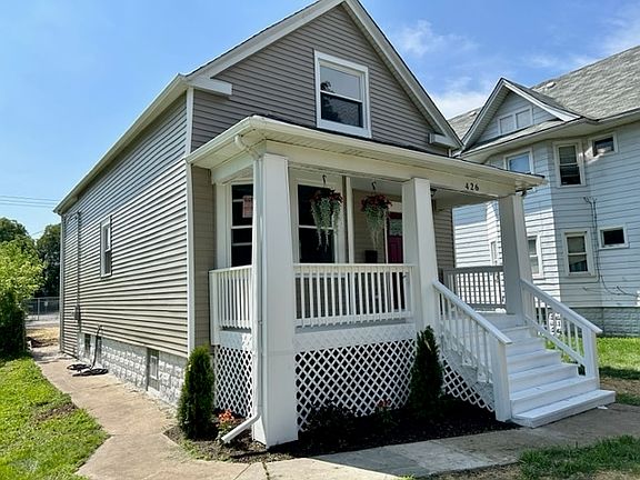 2nd image of 426 S 12th Ave
