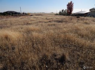 5613 Panorama Dr, Moses Lake, WA 98837