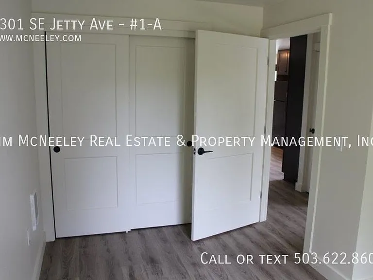 1301 SE Jetty Ave #1-A — Photo 12