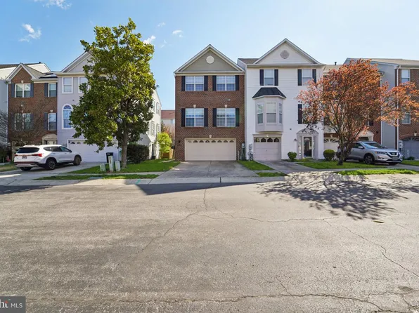 2715 Thornbrook Ct, Odenton, MD 21113