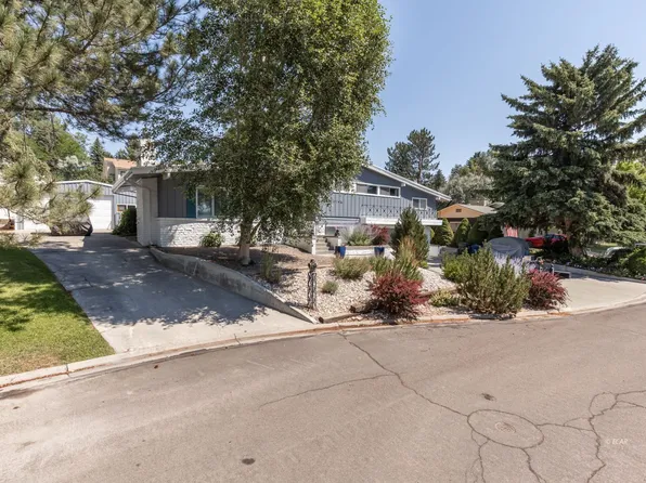 1213 Hannah Dr, Elko, NV 89801
