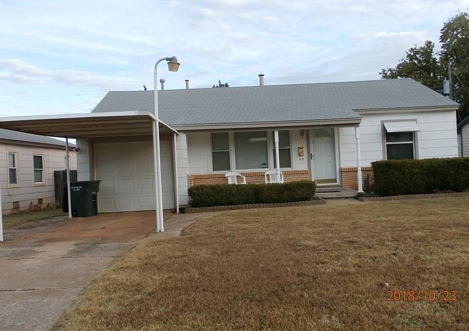 1st image of 3717 SE 23rd St