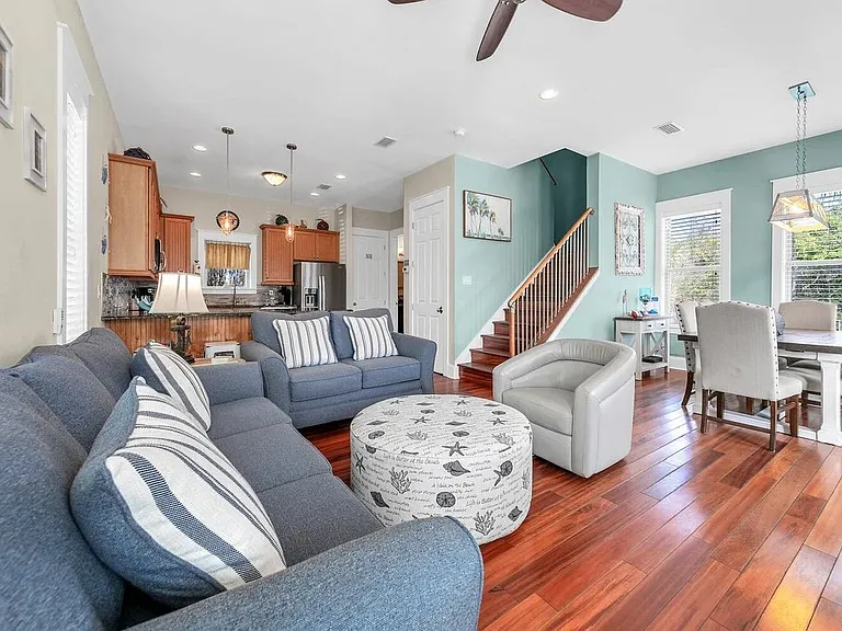 44 Asher Way — Photo 8