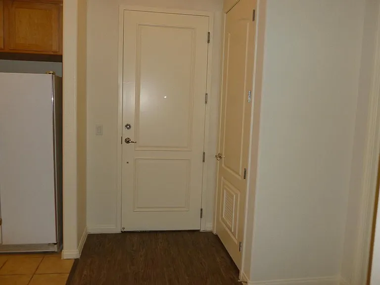 32 E Serene Ave #123 — Photo 4