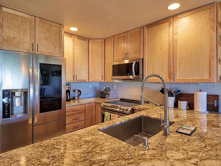 2777 S Kihei Rd #J-203 — Photo 2