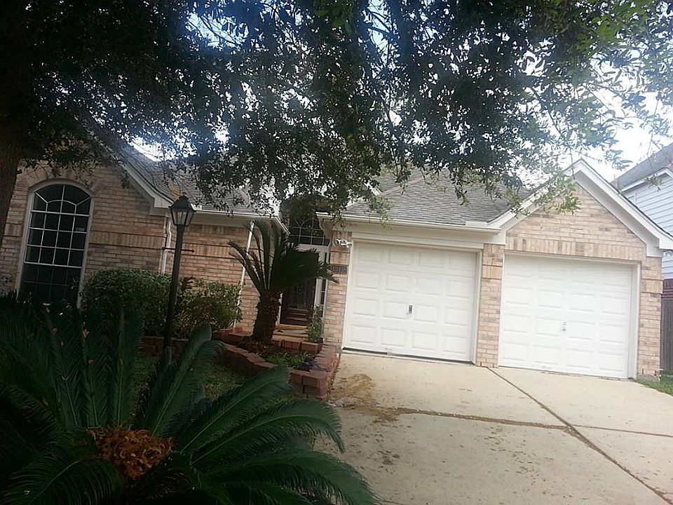 1st image of 12418 Shadow Island Dr