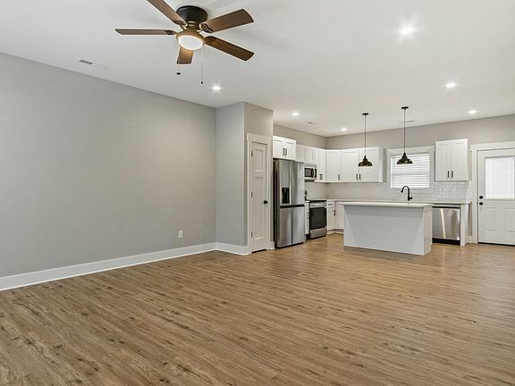 3rd image of 2508 Villa Dr NW Unit 5-8
