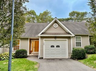 150 Louis Hill Rd UNIT 150, Sandy Hook, CT 06482