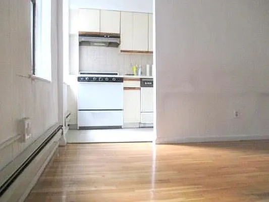 Rented by I & I New York | media 9