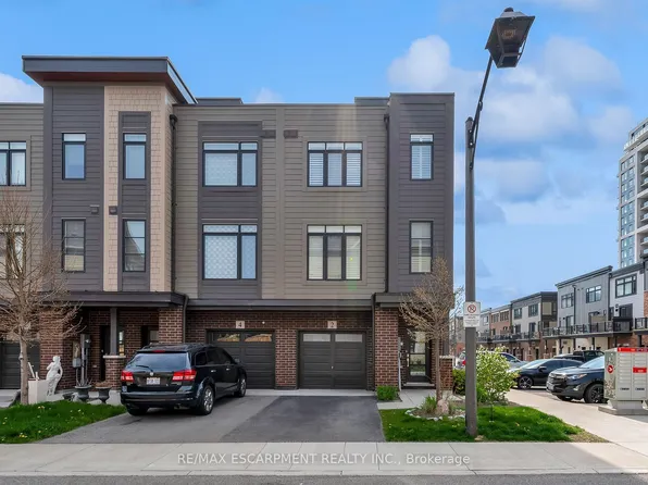 2 Waterview Ln, Grimsby, ON L3M 0H2