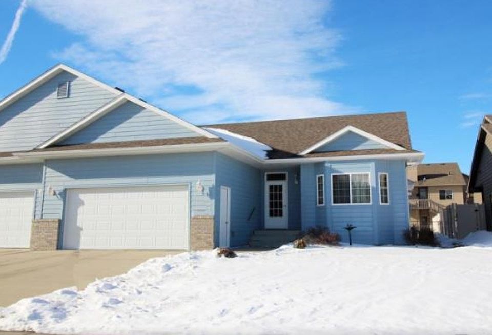 Front view of my twin home!