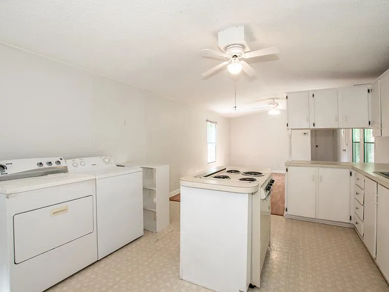 7967 Caswell Rd — Photo 29