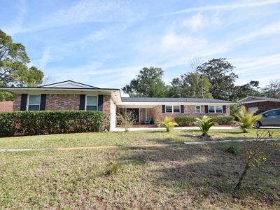 1849 Woodleigh Dr W, Jacksonville, FL, 32211