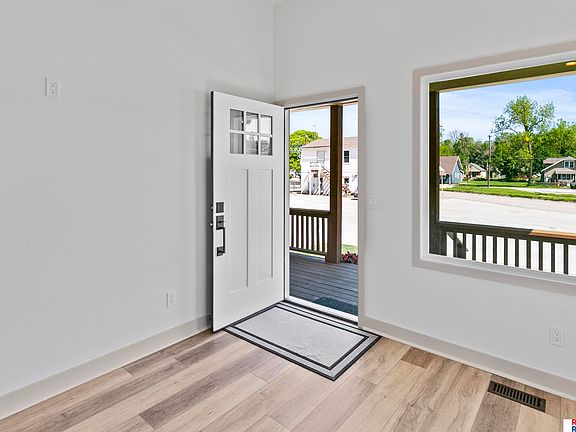 4th image of 709 Avenue A