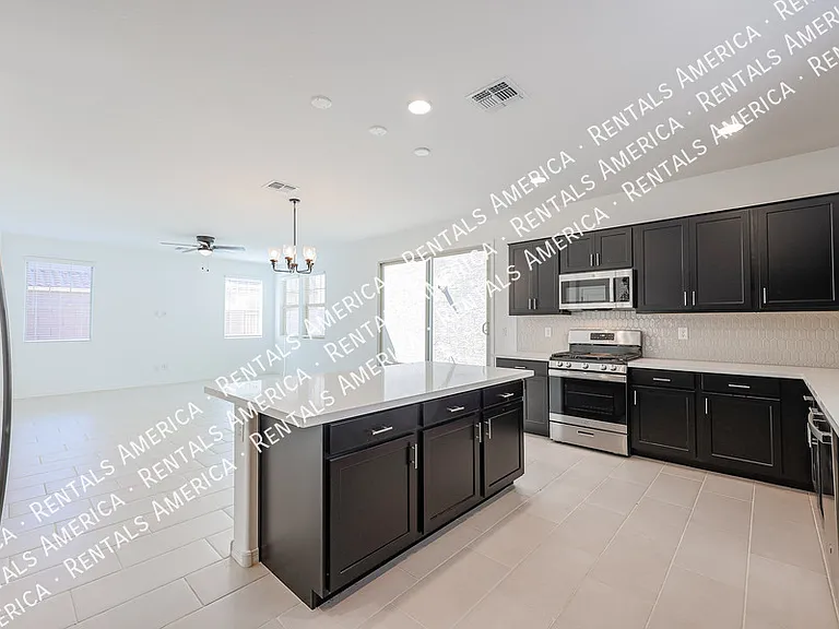 3768 N 99th Dr — Photo 13