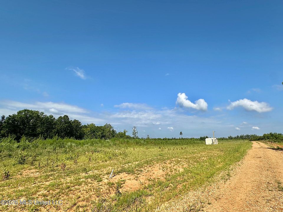 1st image of 6 Will Womack Rd