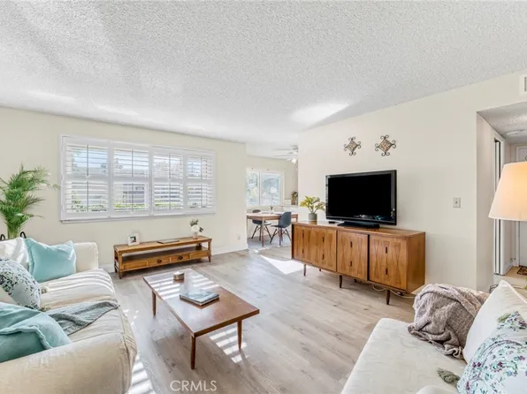 11813 Runnymede St APT 19, North Hollywood, CA 91605